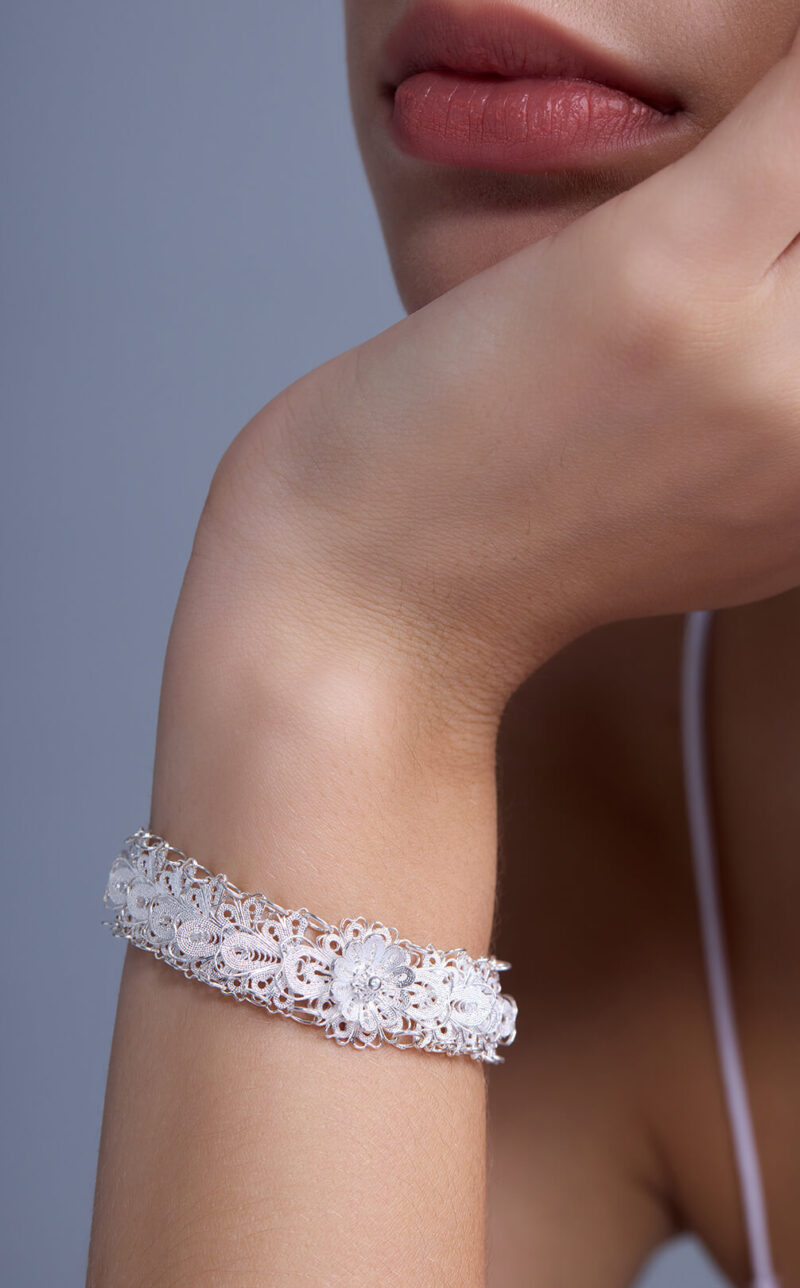 Handmade Silver Filigree Flower Bracelet - Image 7